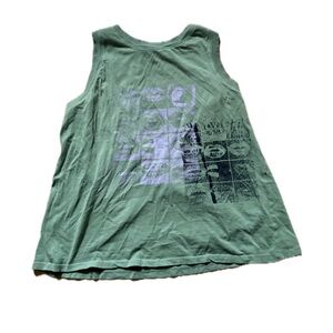 Green Sleeveless Graphic Top